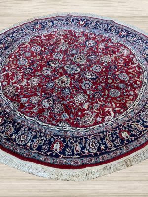 CONSTRUCTION TYPE 7ft. x 7ft. TRADITIONAL KASHAN