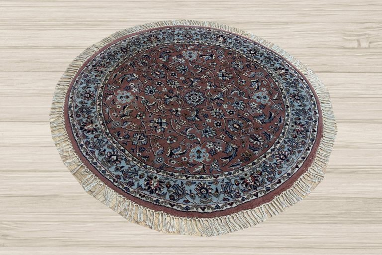 Read more about the article Decorating with Round Rugs