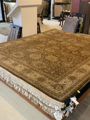 LIKE NEW 8ft. x 10ft. TRADITIONAL KASHAN