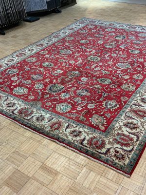LIKE NEW 8ft. x 11ft. TRADITIONAL TABRIZ
