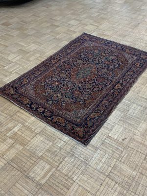 SEMI-ANTIQUE 3ft. x 5ft. TRADITIONAL KASHAN