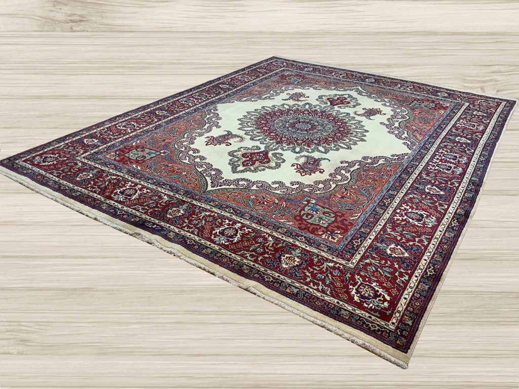Vintage Flower Power: Floral Vintage Rugs