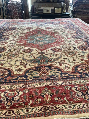 Tabriz 9×12 (Ivory/ Red)