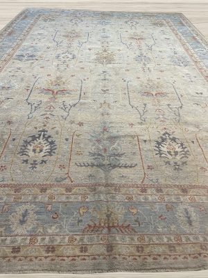 NEW 12ft. x 18ft. OUSHAK RUG