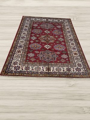 NEW 4'9" x 6'9" KAZAK RUG