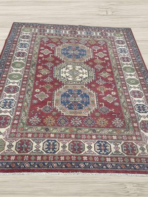 NEW 5ft. x 7ft. KAZAK RUG