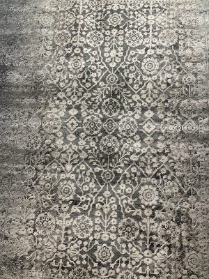 8ft. x 11ft. Dynamic Machine Made Rug