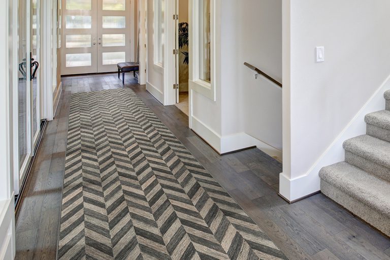 Read more about the article The Versatility of a Runner Rug