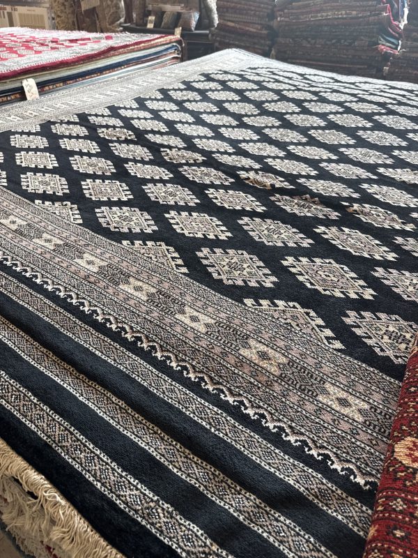 New 8ft. x 10ft. Kiva Bokara (Black) Rug