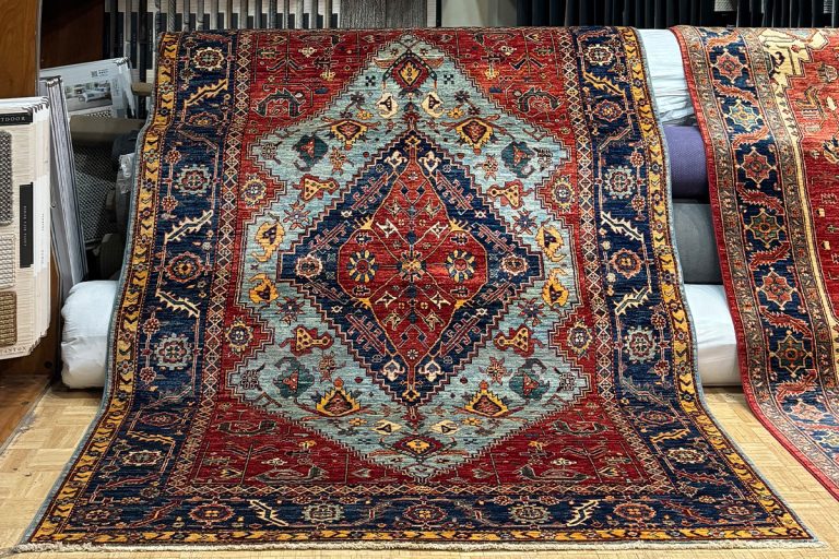 Read more about the article Oriental Rugs to Increase Comfort and Safety at Thanksgiving
