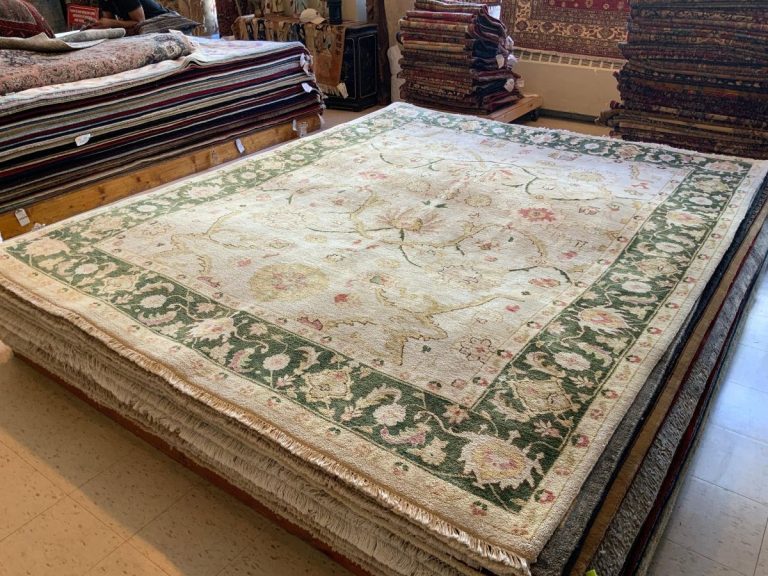 Read more about the article Don’t Fear Redecorating: Shop NOW During our Vintage Rug Sale!